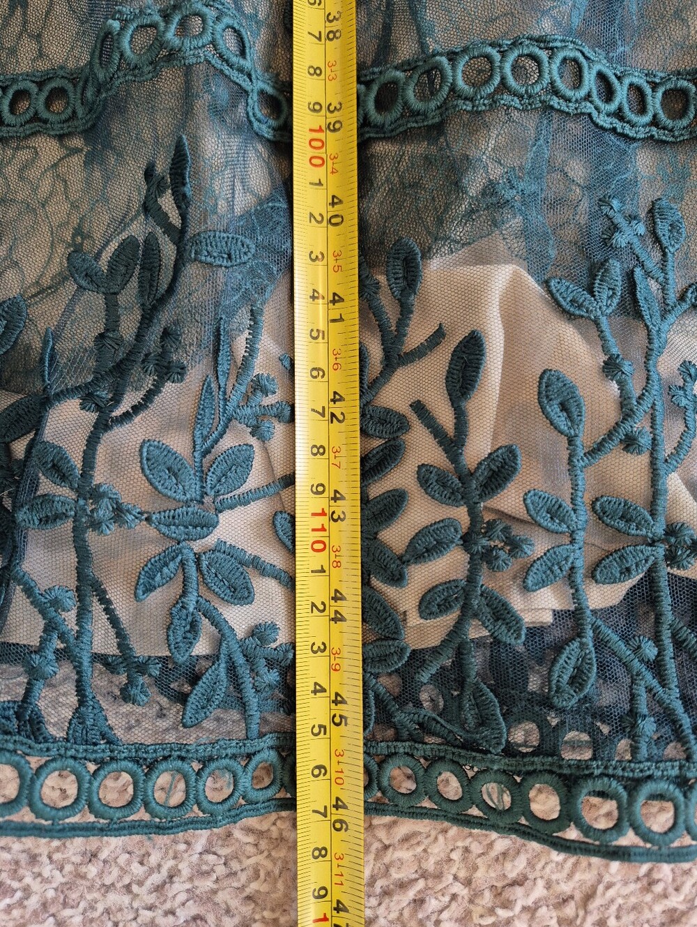 Ivy City Co Emerald Green Lace Midi Dress - Picture 9 of 10